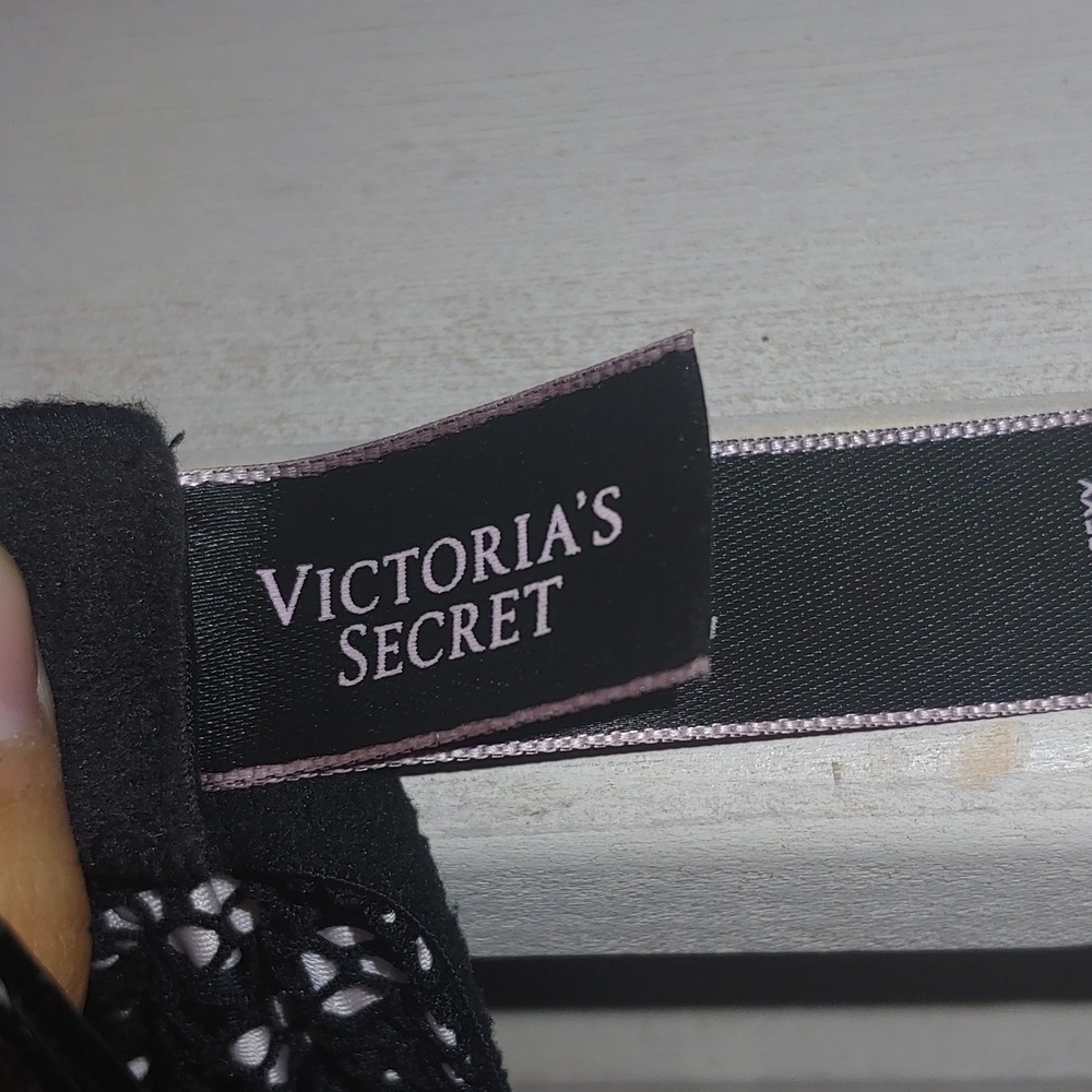 Victoria’s Secret Very Sexy Push-up Bra & Panty Set VS Fishnet & Lace Stripes 🆕 - Picture 10 of 16